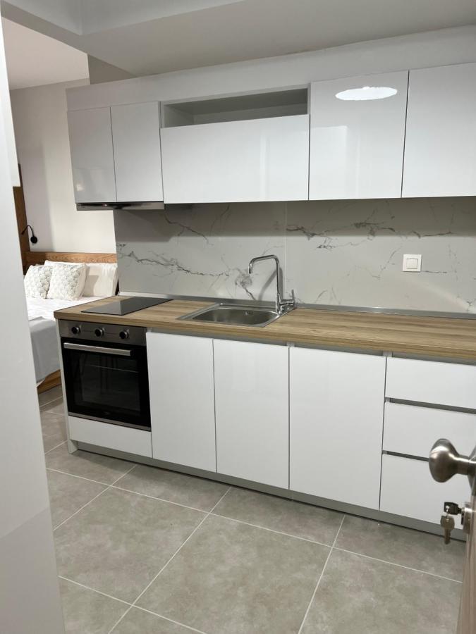 Aurora Apartments Vrasná Eksteriør billede
